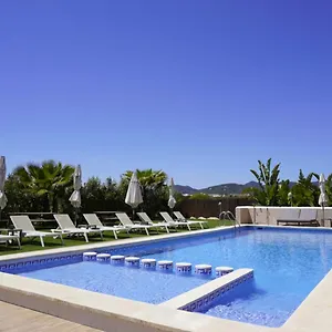 https://los-escondidos-ibiza.ibizaislandhotels.net