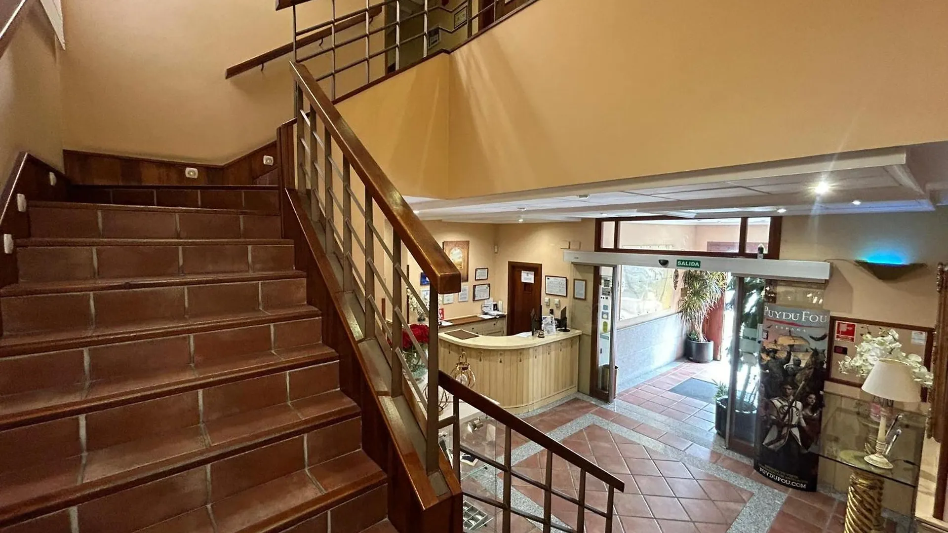 Hotel Casona De La Reyna Toledo 3*,