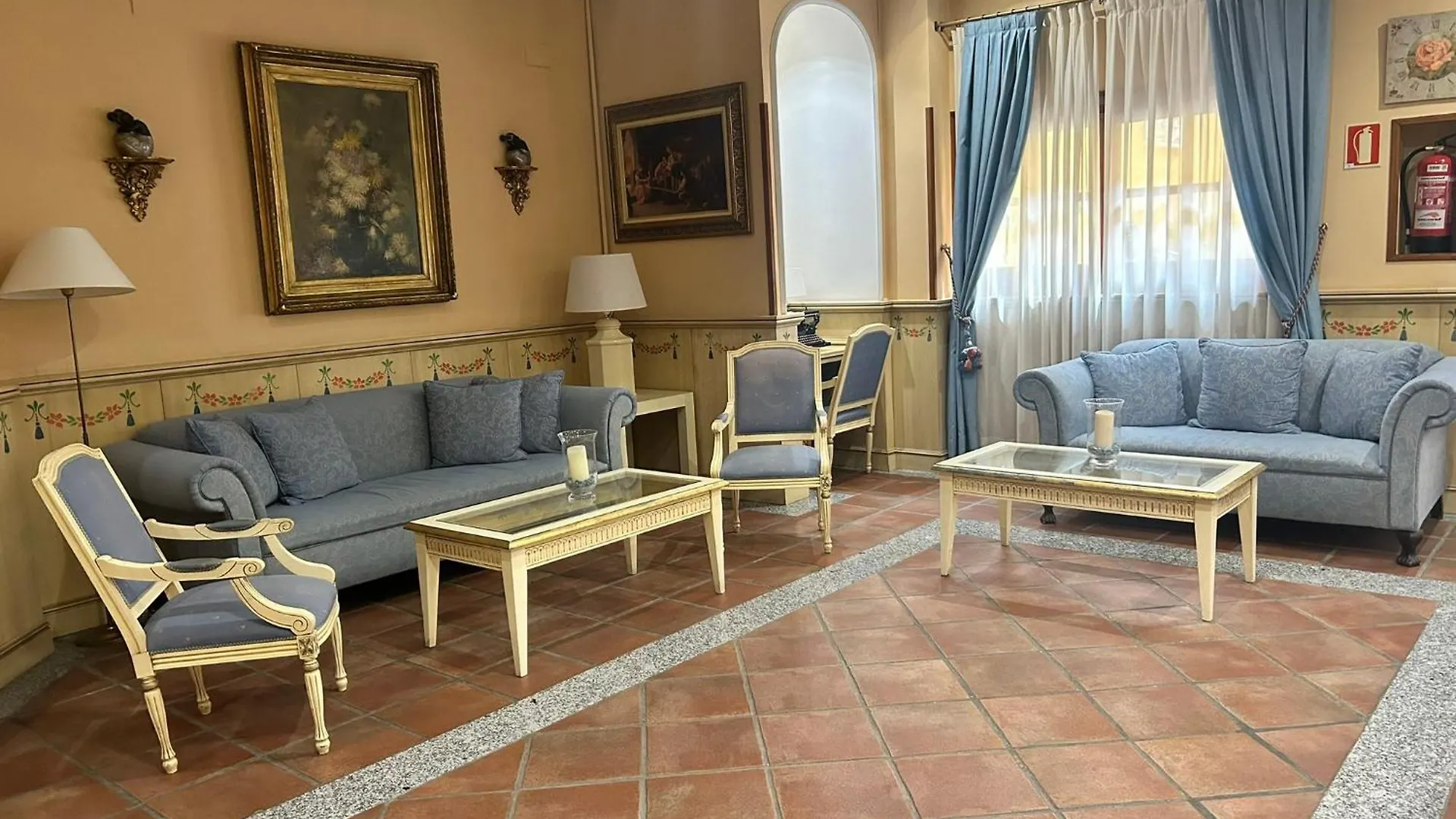 Hotel Casona De La Reyna Toledo 3*,