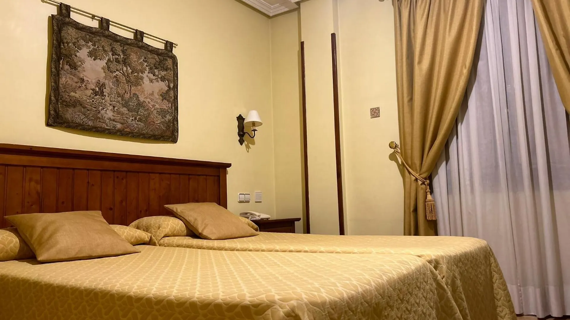 Hotel Casona De La Reyna Toledo 3*,  Hiszpania